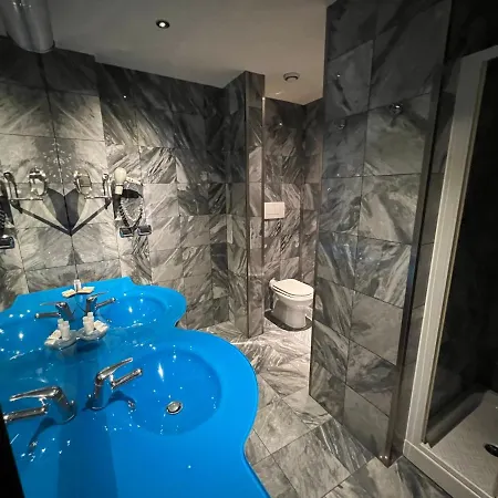 La Fenice Hotel